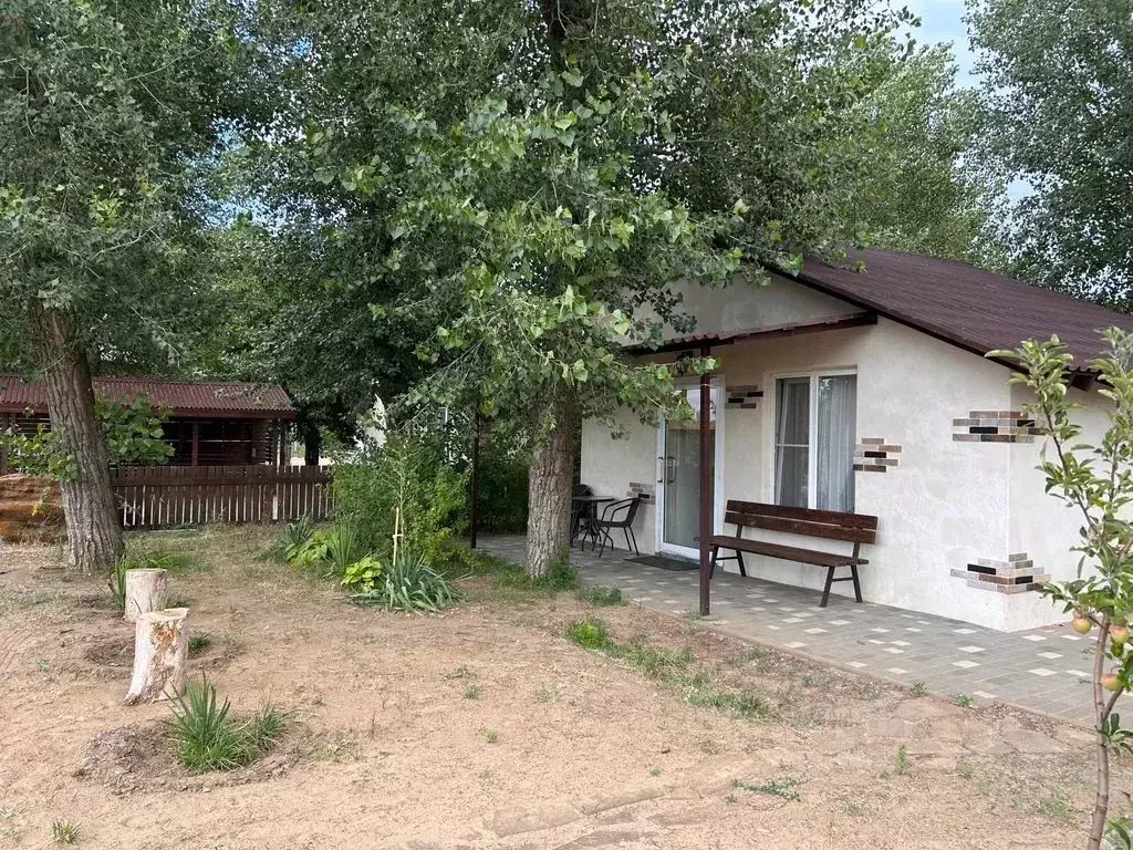 Дом в Волгоградская область, Краснослободск Среднеахтубинский район, ... - Фото 1