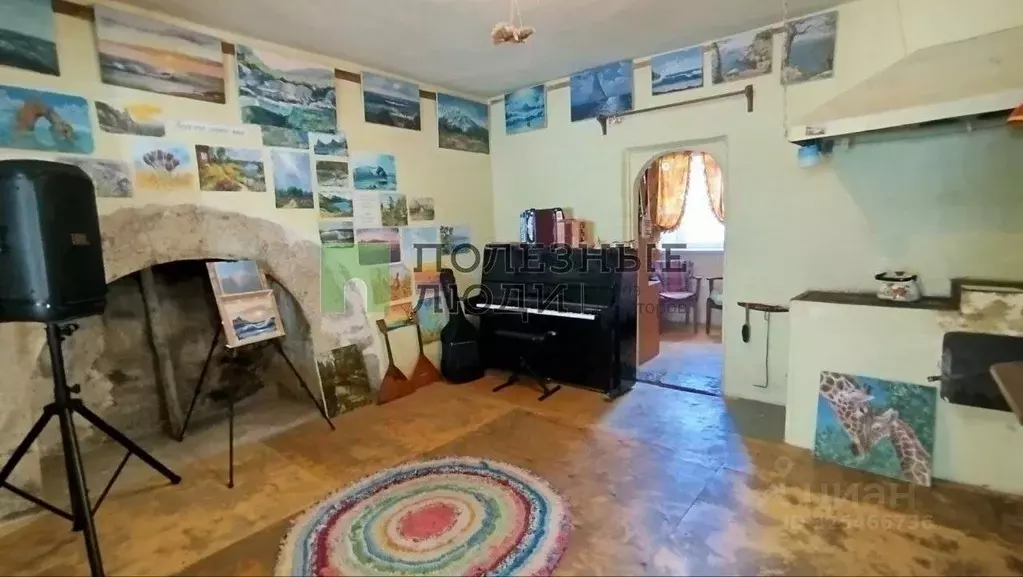 Дом в Крым, Бахчисарайский район, Зеленовское с/пос, с. Плотинное ул. ... - Фото 1