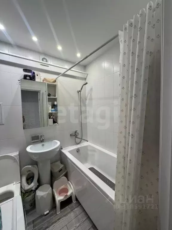 2-к кв. Иркутская область, Ангарск 177-й кв-л, 6 (45.6 м) - Фото 0
