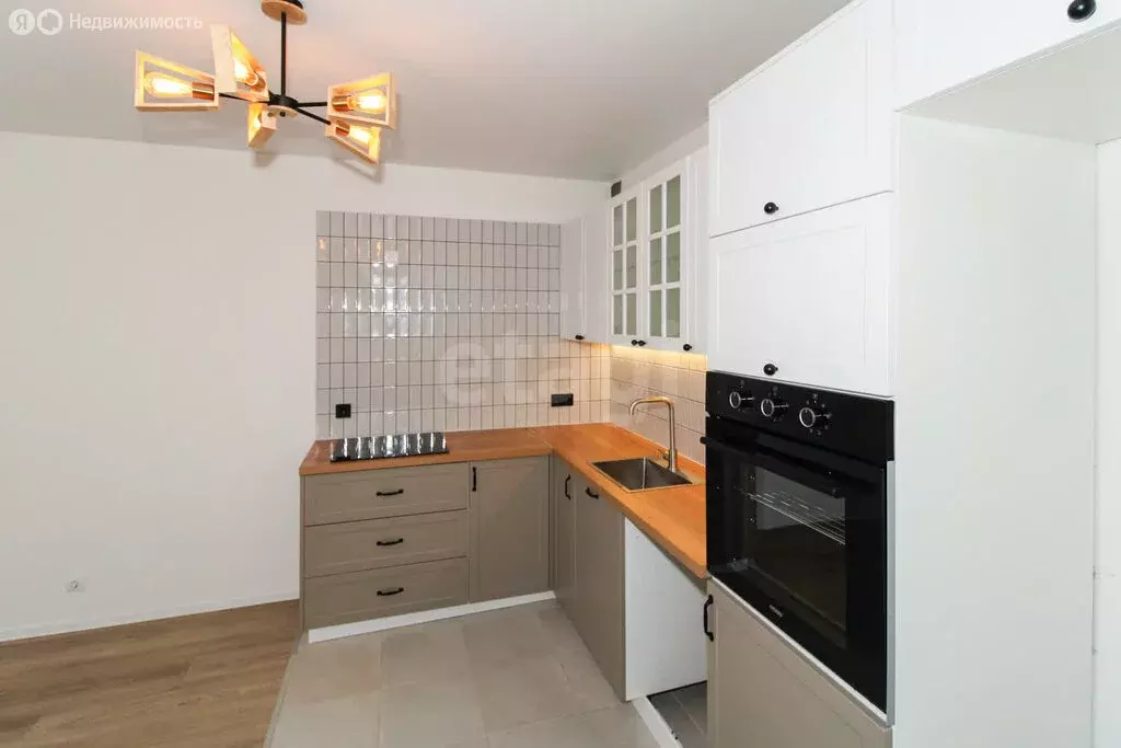 1-комнатная квартира: Тюмень, Полевая улица, 115 (40.6 м) - Фото 2