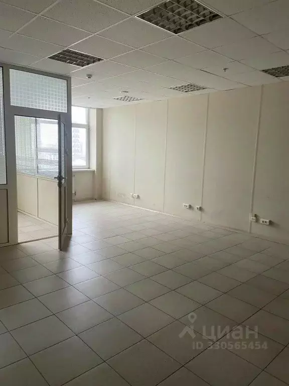 Офис в Свердловская область, Екатеринбург ул. 8 Марта, 12А (58 м) - Фото 2
