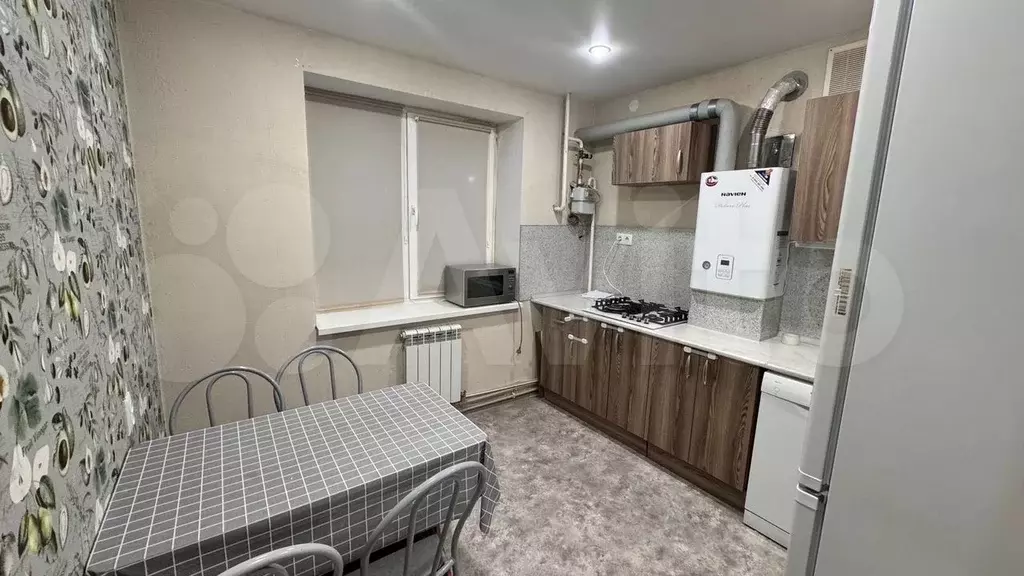 2-к. квартира, 46 м, 1/3 эт. - Фото 1