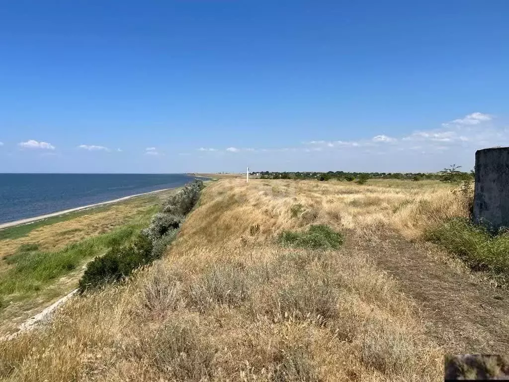 Участок в Крым, Раздольненский район, Славновское с/пос, с. Стерегущее ... - Фото 0