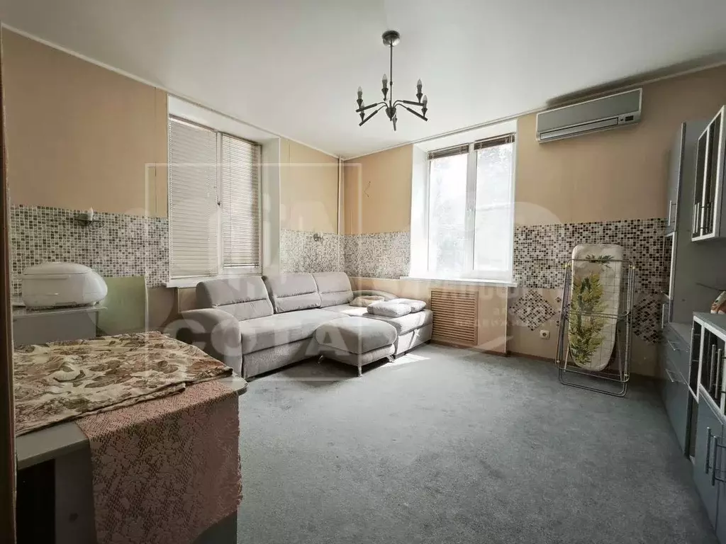 2-к. квартира, 55 м, 2/5 эт. - Фото 1
