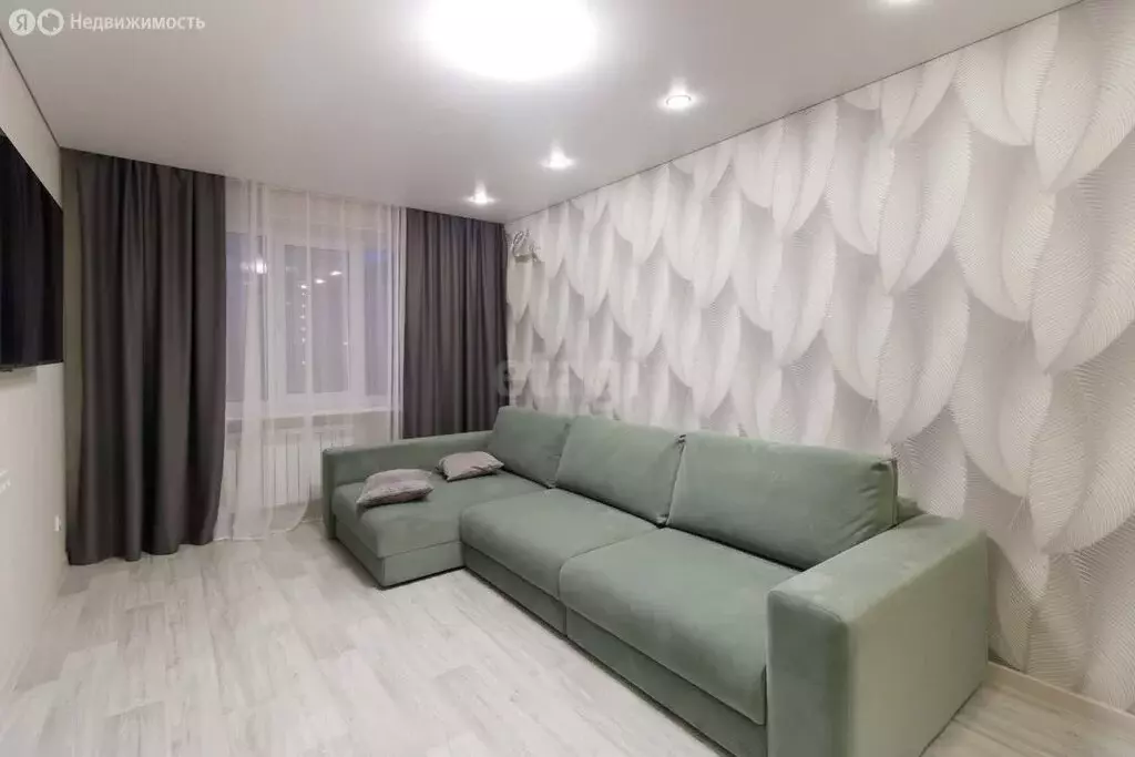 3-комнатная квартира: Тюмень, Широтная улица, 17А (63.5 м) - Фото 1