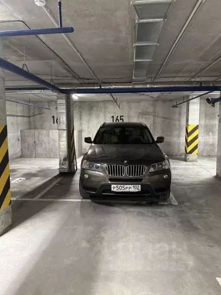 Гараж в Свердловская область, Екатеринбург ул. Азина, 31 (18 м) - Фото 1