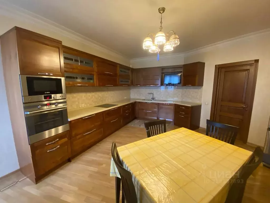 3-к кв. Санкт-Петербург Ленинский просп., 114 (106.7 м) - Фото 0