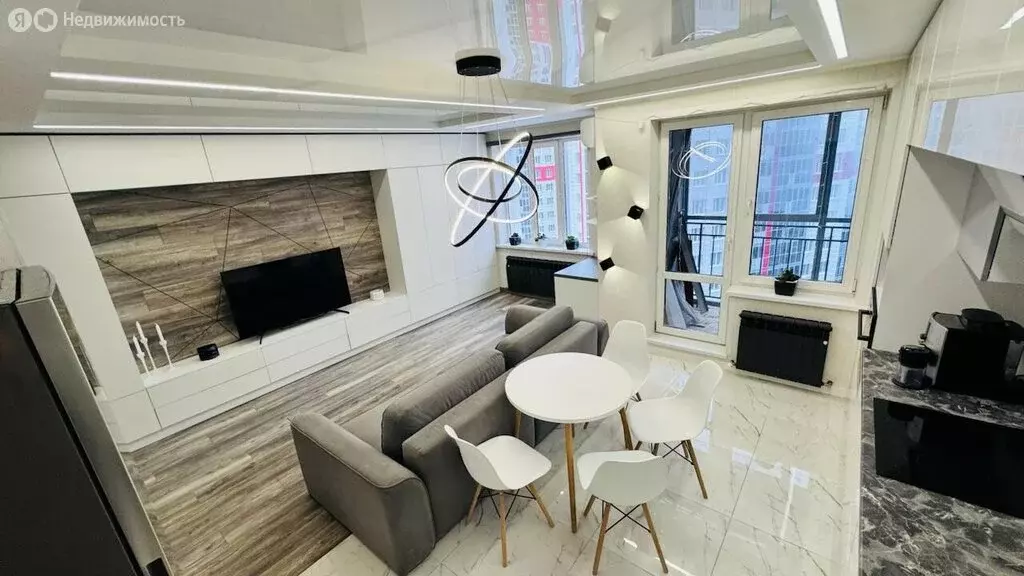 3-комнатная квартира: Казань, улица Аметьевская Магистраль, 16к1 (101 ... - Фото 2