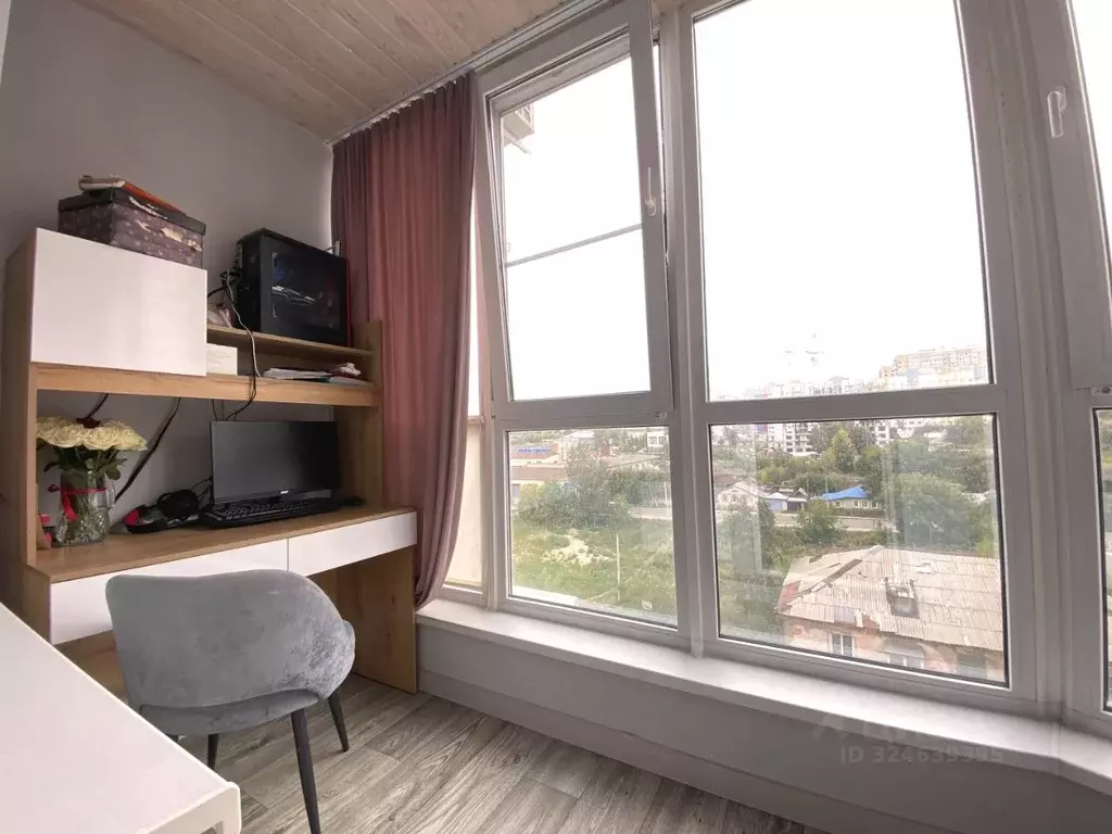 3-к кв. Алтайский край, Барнаул Песчаная ул., 180 (70.0 м) - Фото 2