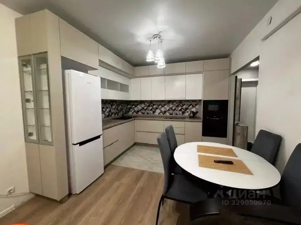 3-к кв. Московская область, Мытищи ул. Мира, 37 (54.0 м) - Фото 1