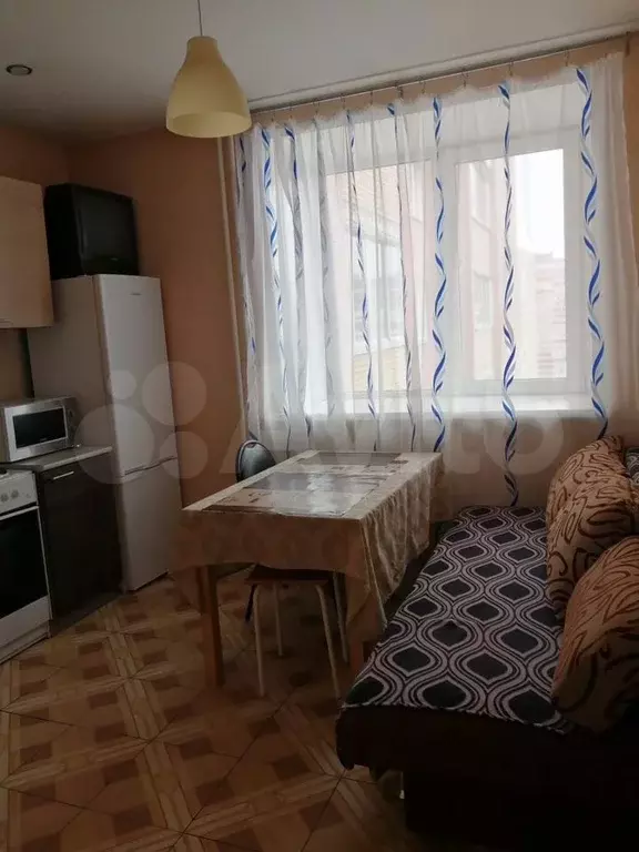 2-к. квартира, 67 м, 8/10 эт. - Фото 1
