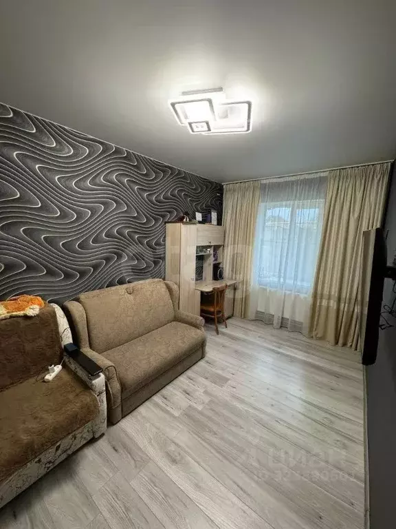 Дом в Крым, Сакский район, Ореховское с/пос, с. Михайловка ул. Вольная ... - Фото 1