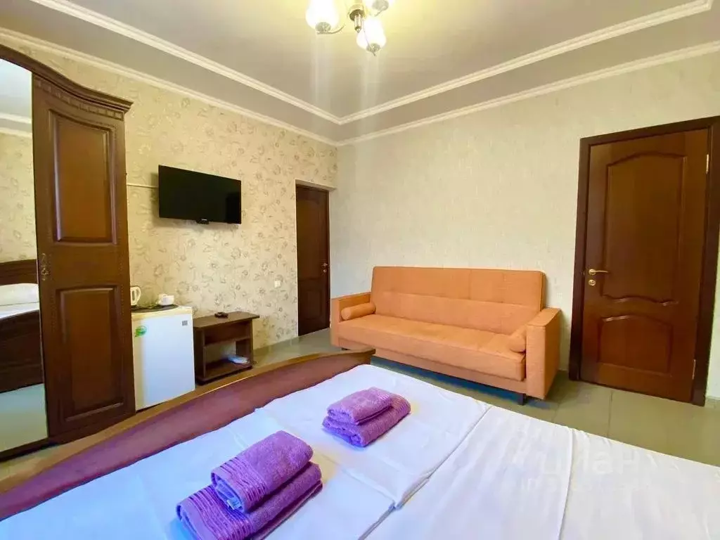 Комната Краснодарский край, Геленджик Средняя ул., 1 - Фото 2