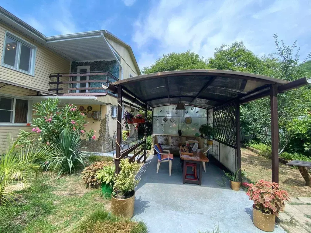 Дом в Краснодарский край, Сочи Аше мкр, ул. Репина, 42А (160 м) - Фото 1