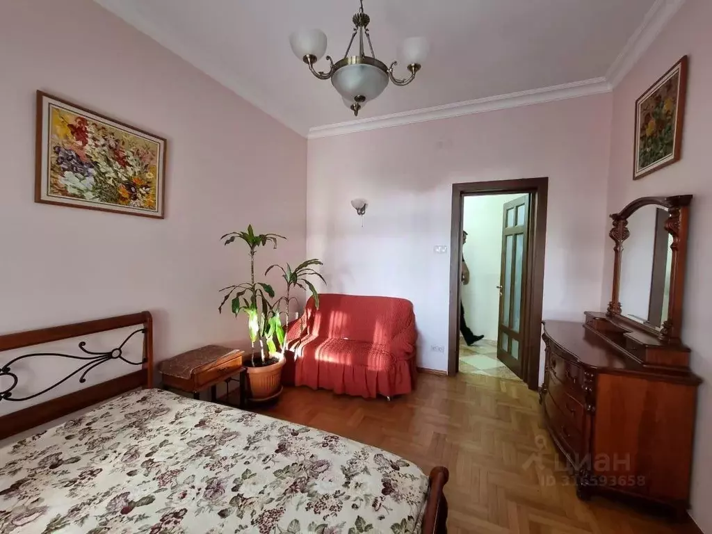 2-к кв. Краснодарский край, Сочи Центральный мкр, ул. Войкова, 35 ... - Фото 0