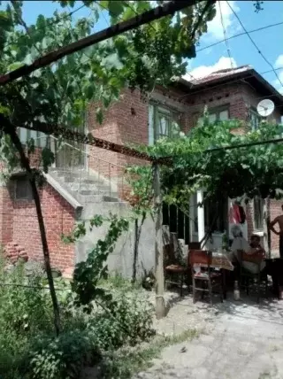 2-storey house 200 m away from Tundzha River and close to Haskovo - Фото 1