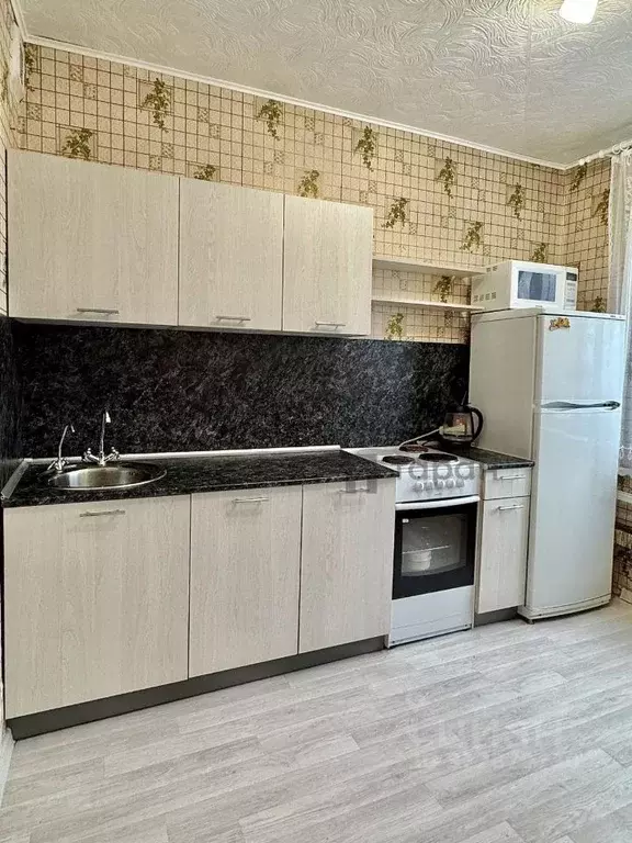 1-к кв. Челябинская область, Челябинск ул. Чичерина, 42 (33.0 м) - Фото 1