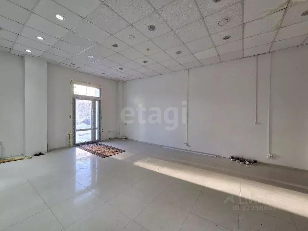 Офис в Ямало-Ненецкий АО, Новый Уренгой Энтузиастов мкр, 1 (126 м) - Фото 1