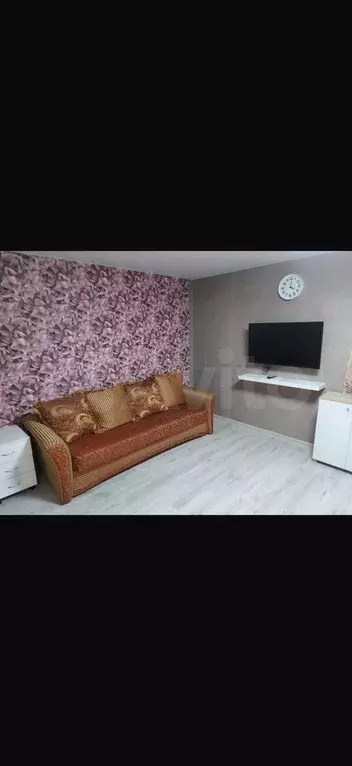 9-к. квартира, 33 м, 1/9 эт. - Фото 1