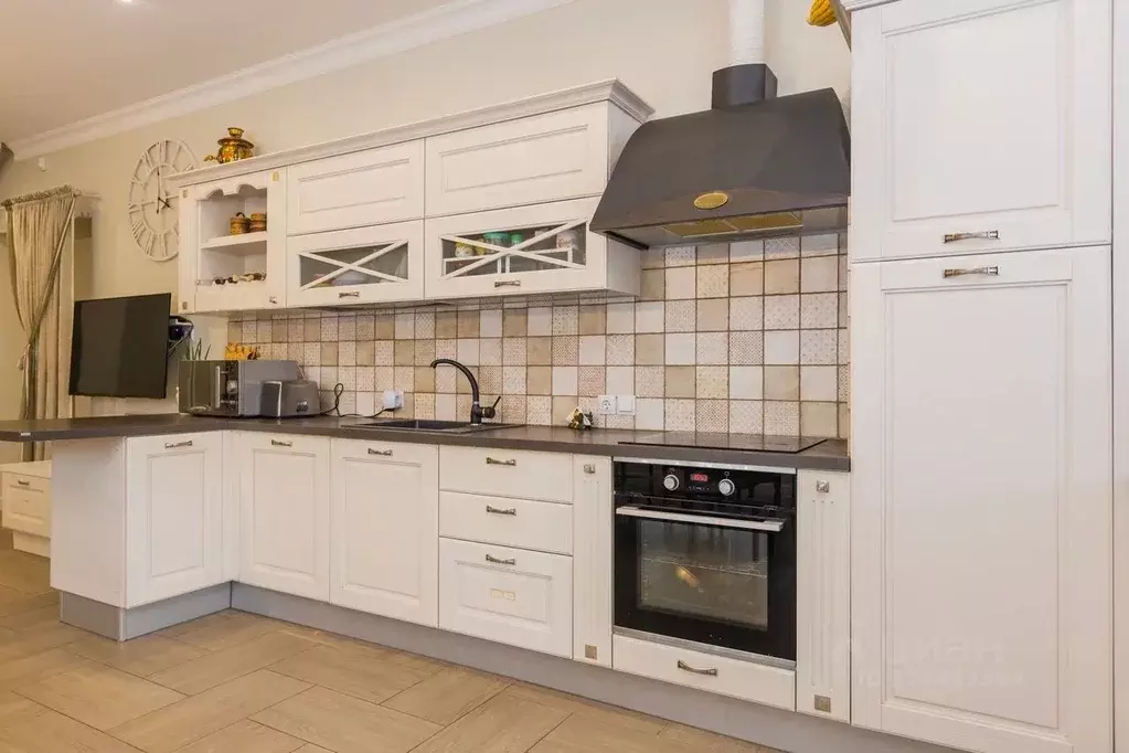 Дом в Челябинская область, Сосновский муниципальный округ, с. ... - Фото 1