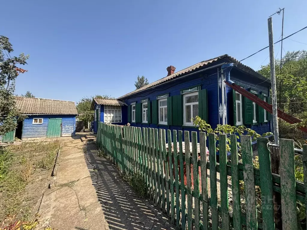 Дом в Краснодарский край, Кущевский район, Средние Чубурки хут. ... - Фото 1