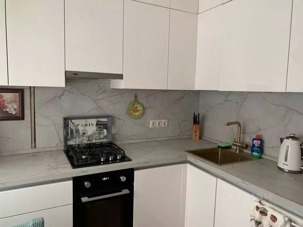 2-к кв. Москва ул. Молдагуловой, 28К3 (44.2 м) - Фото 1