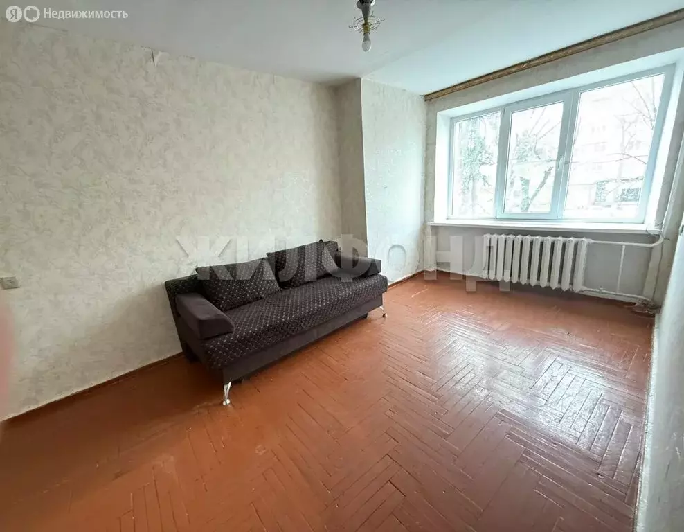 1-комнатная квартира: Черкесск, проспект Ленина, 71 (30 м) - Фото 1