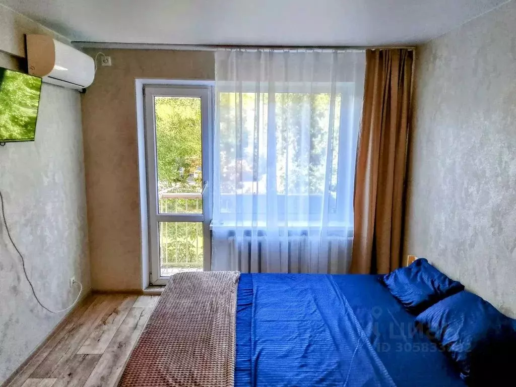 2-к кв. Волгоградская область, Волгоград ул. Хользунова, 12А (42.0 м) - Фото 0