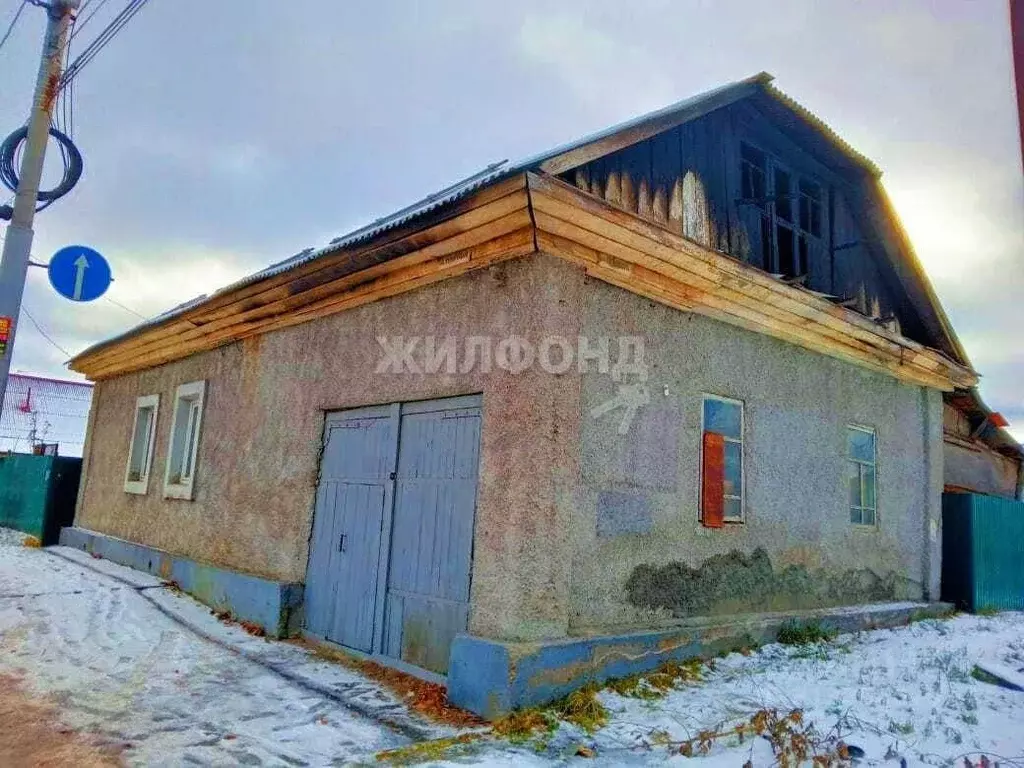 Дом в Новосибирская область, Новосибирск ул. Кирова (100 м) - Фото 0