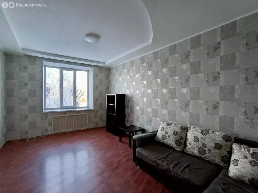 1-комнатная квартира: Каменск-Уральский, посёлок УАЗ, Набережная ... - Фото 1