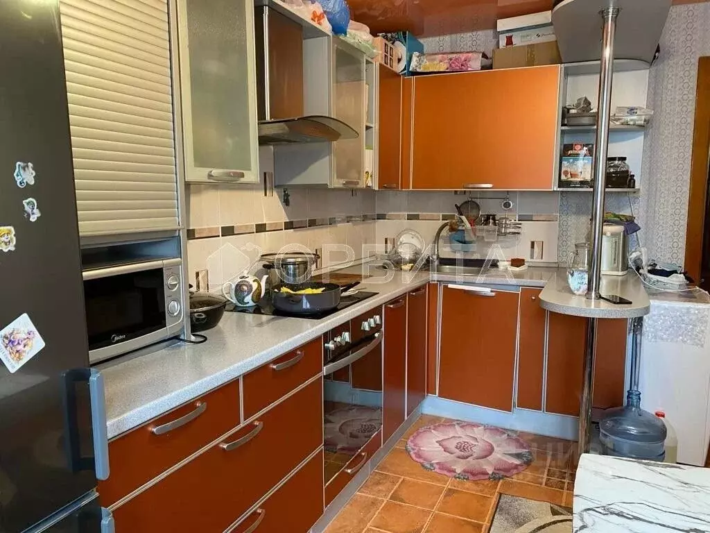 2-к кв. Тюменская область, Тюмень Харьковская ул., 59к3 (56.3 м) - Фото 0