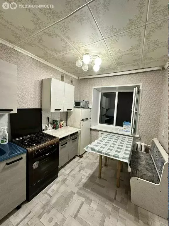 1-комнатная квартира: Дюртюли, улица Василия Горшкова, 11 (32.7 м) - Фото 1