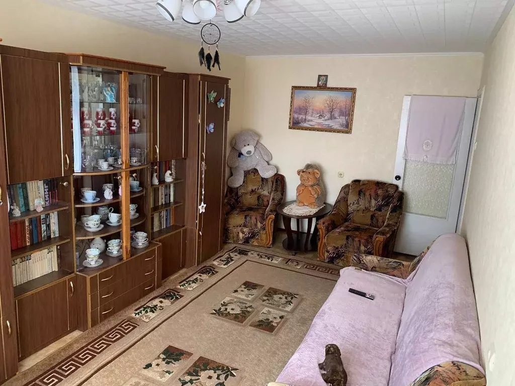 3-к кв. Псковская область, Псков Народная ул., 8 (62.0 м) - Фото 1