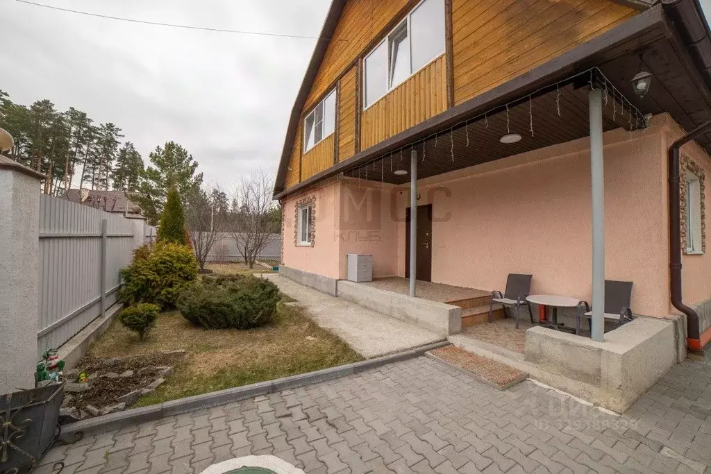 Дом в Свердловская область, Екатеринбург пер. Хоровой, 6 (182 м) - Фото 1