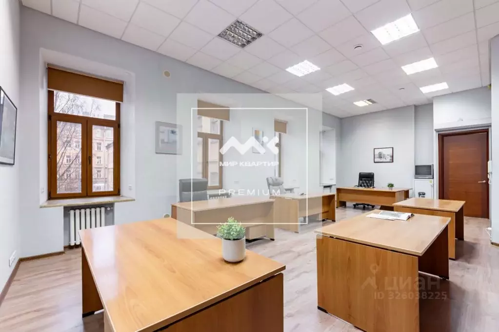 Офис в Санкт-Петербург Суворовский просп., 39 (131 м) - Фото 1