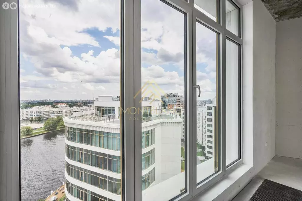 3-комнатная квартира: Санкт-Петербург, Ждановская улица, 45 (137.1 м) - Фото 2