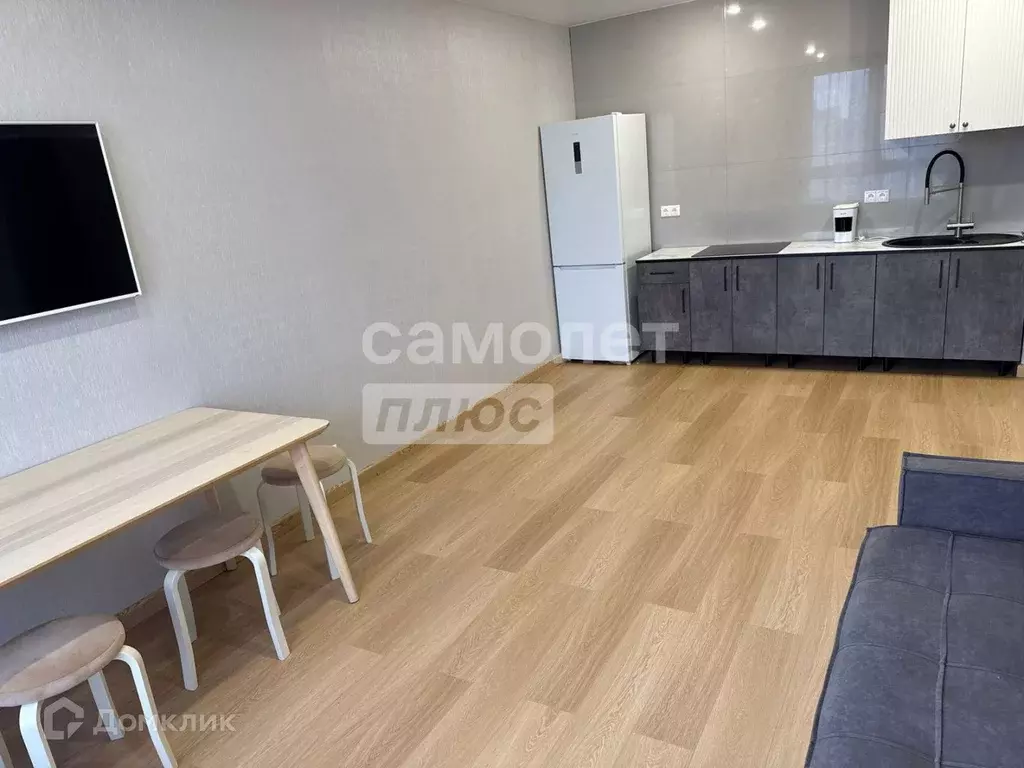 Продаётся 4-к квартира, 69.7 м - Фото 0