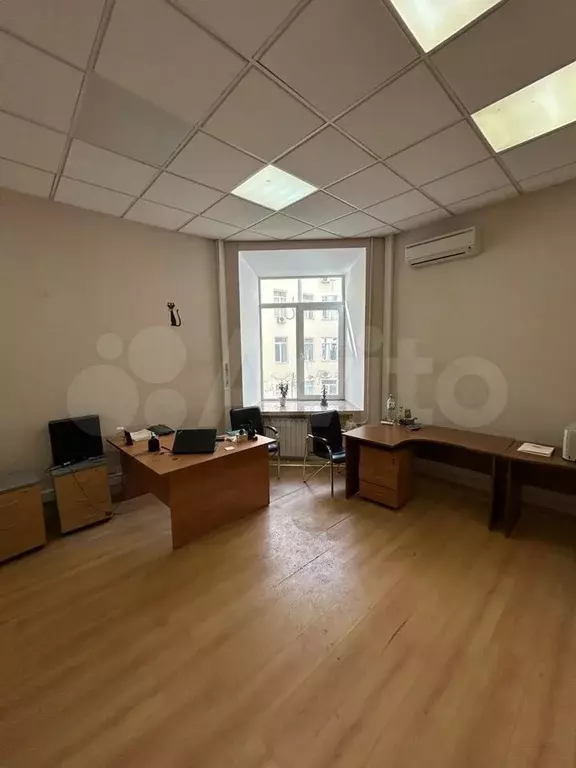 Офис из трёх кабинетов, 53 м - Фото 1