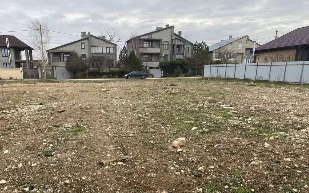 Участок в Крым, Евпатория городской округ, Заозерное пгт ул. Чкалова ... - Фото 1