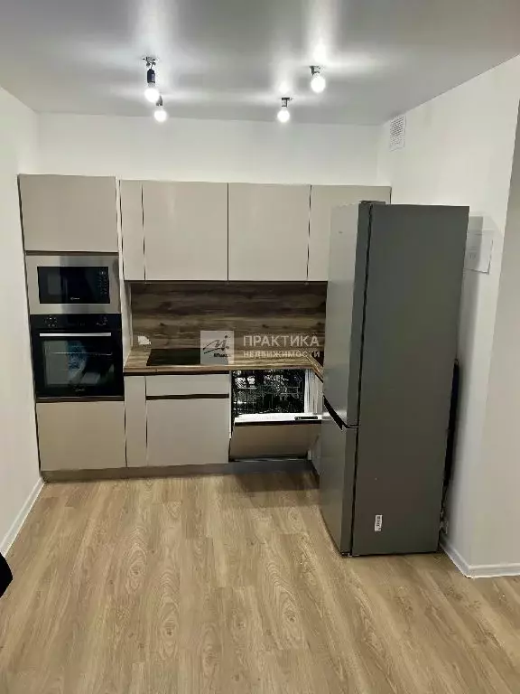 Продается 2-комнатная квартира - Фото 1