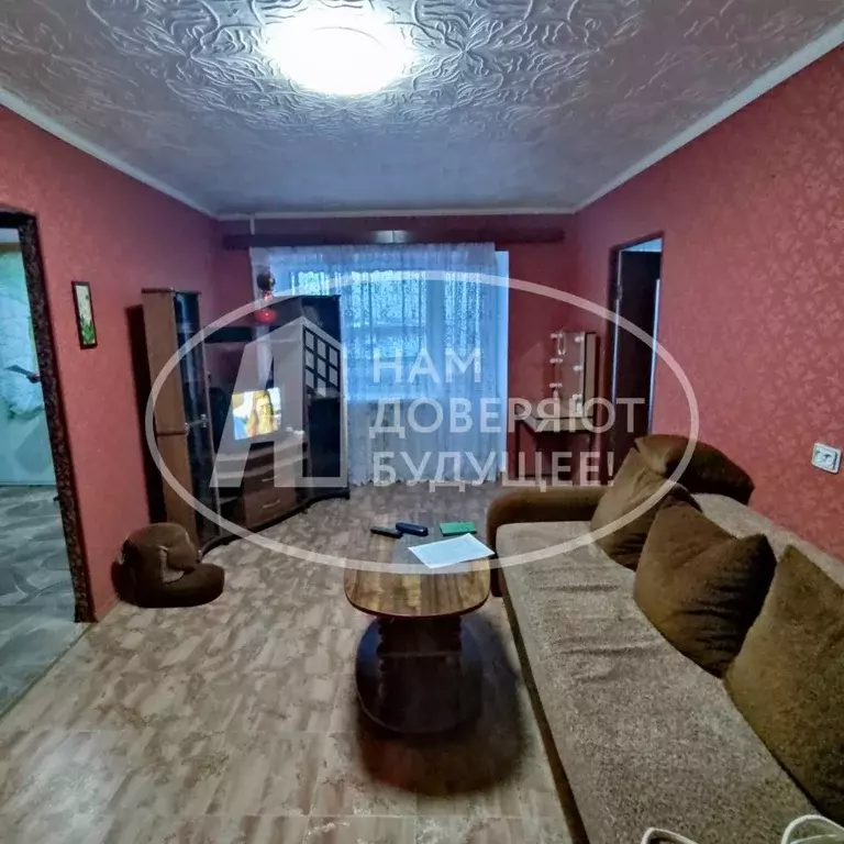 3-к кв. Пермский край, Чусовой Коммунистическая ул., 12 (55.4 м) - Фото 1