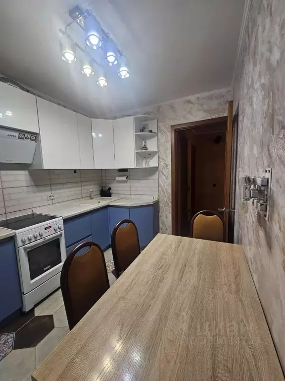 2-к кв. Хакасия, Абакан ул. Торосова, 21 (52.0 м) - Фото 1