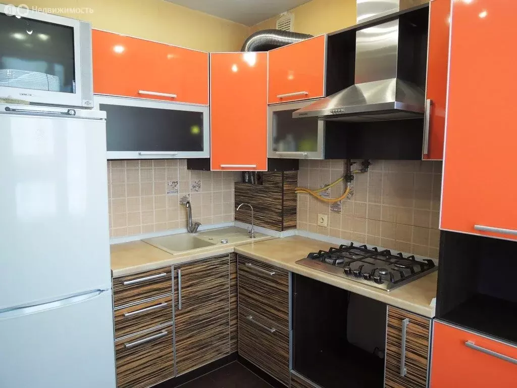 1-комнатная квартира: Чебоксары, бульвар Анатолия Миттова, 5к2 (47 м) - Фото 1