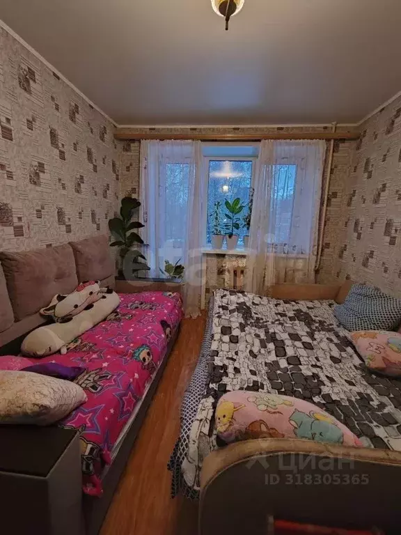 3-к кв. Брянская область, Брянск Октябрьская ул., 13 (49.0 м) - Фото 0