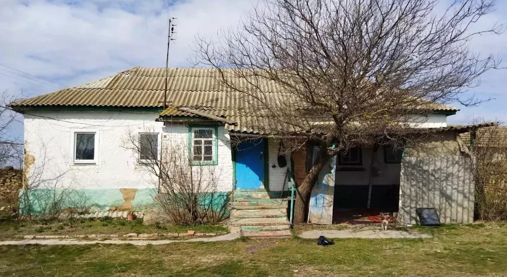 Дом в Ставропольский край, Туркменский муниципальный округ, с. Малые ... - Фото 0