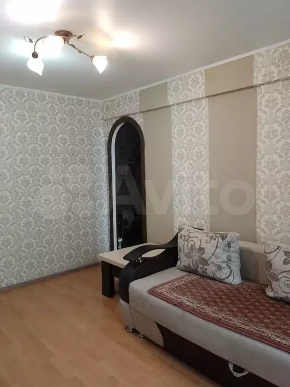 2-к. квартира, 46 м, 1/5 эт. - Фото 0