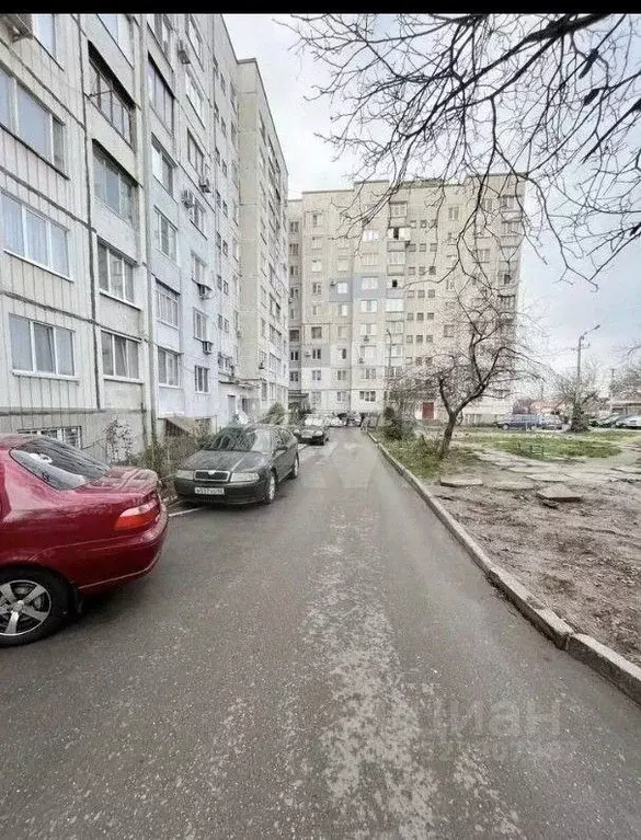 3-к кв. Крым, Симферополь ул. 60 лет Октября, 13/64 (64.0 м) - Фото 2