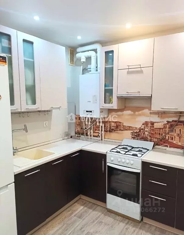 2-к кв. Ивановская область, Кохма Просторный мкр, 3 (55.8 м) - Фото 0