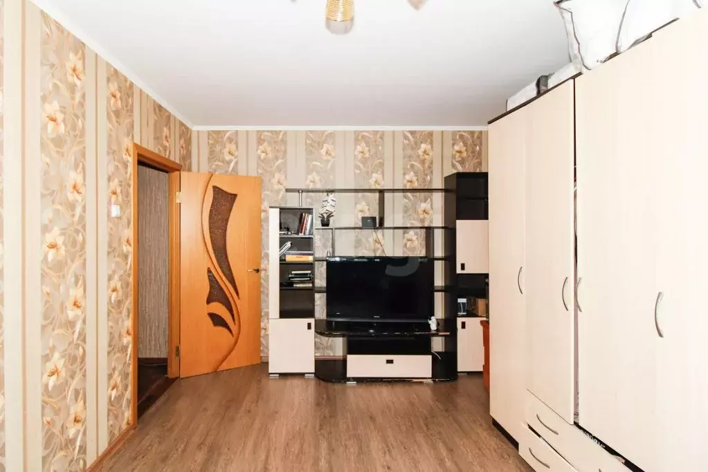 2-к кв. Тюменская область, Тюмень ул. Новоселов, 12к5 (52.2 м) - Фото 1