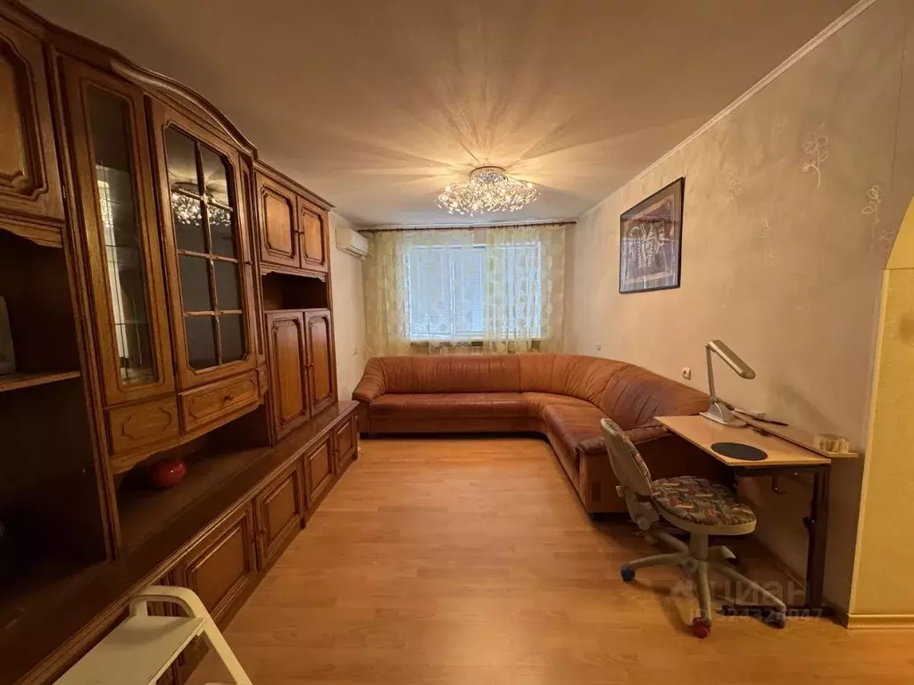 3-к кв. Волгоградская область, Волгоград ул. Ткачева, 15 (57.3 м) - Фото 2